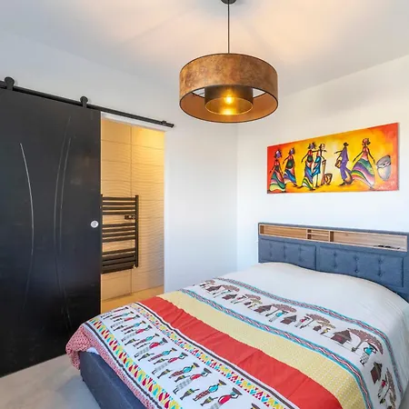 Apartament Avec Jacuzzi Sauna Saint-Genies-de-Malgoires