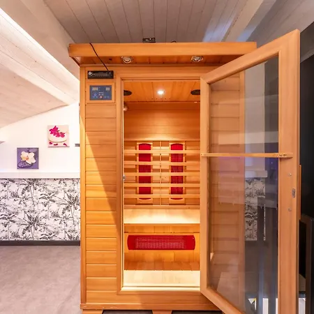 Apartament Avec Jacuzzi Sauna Saint-Genies-de-Malgoires
