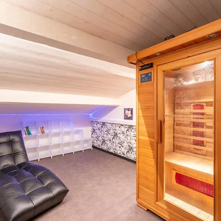 Avec Jacuzzi Sauna
