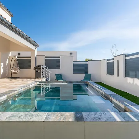 Avec Jacuzzi Sauna