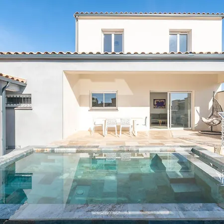 Apartament Avec Jacuzzi Sauna *